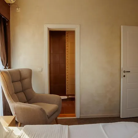 Hotel Garni Biser Kruševac