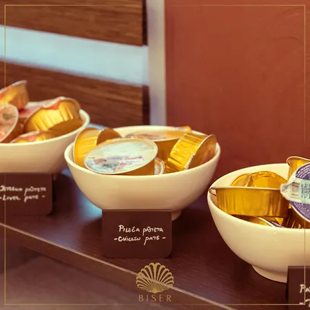 Hotel Garni Biser 2*