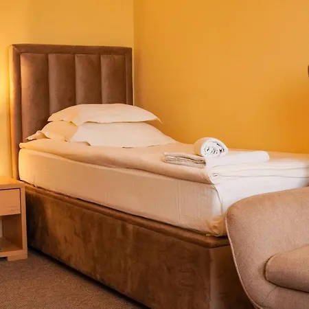 Garni Biser Hotel Kruševac