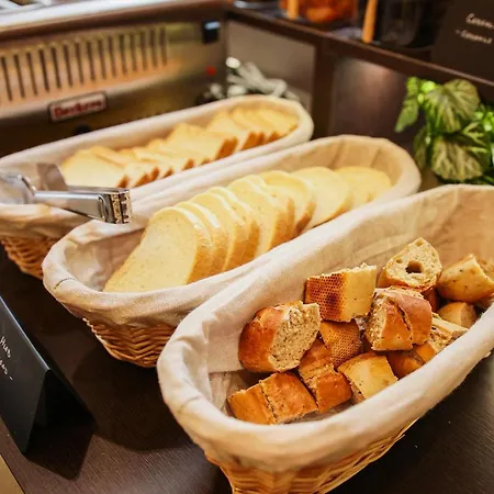 Garni Biser 2*
